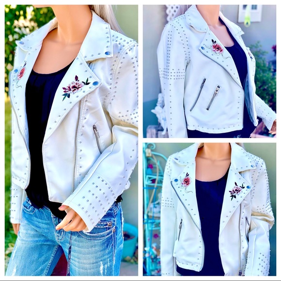 🎉HOST PICK🥳 NWT Blank NYC Floral Stud Trendy Zip Moto Bomber Crop Jacket - Picture 11 of 16